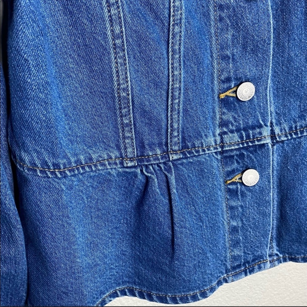 Levi's Blue Jean Jacket with Ruffle Collar - Picture 5 of 15